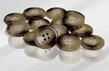 Polyester Düğme